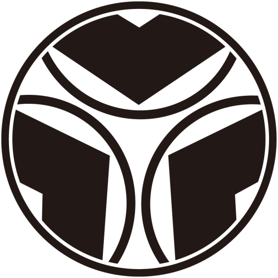 糸輪に三つ割り釘抜紋