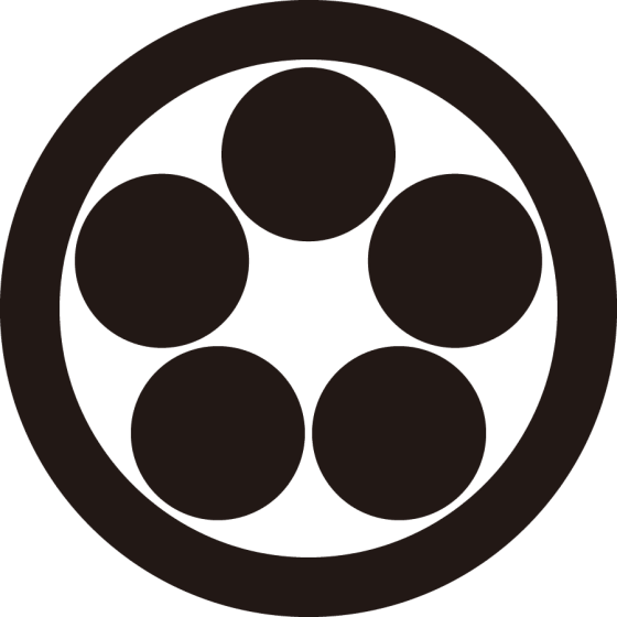 丸に五つ星（２）紋