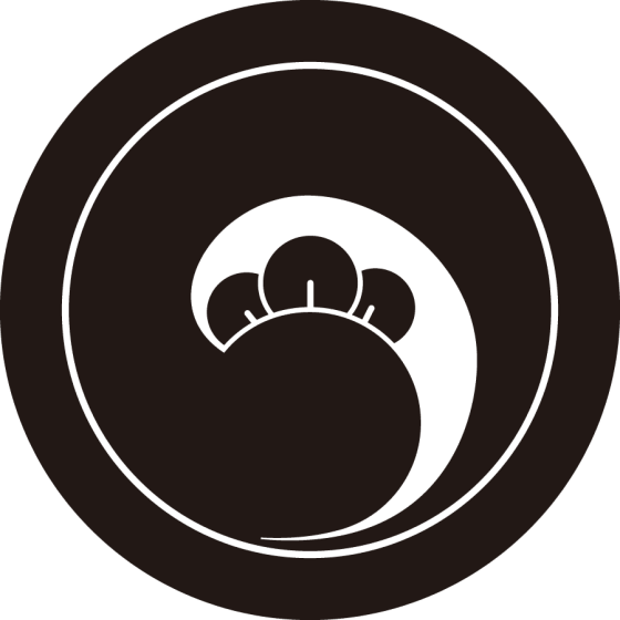 丸に右一つ丁子巴紋