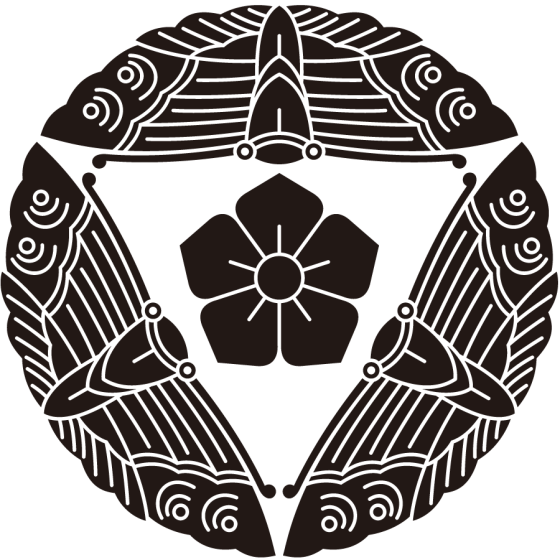 三つ蝶に桔梗紋