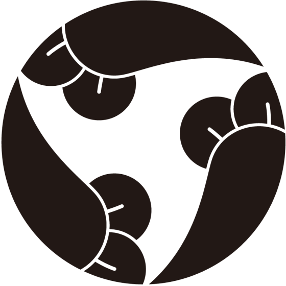 三つ割り丁子巴紋