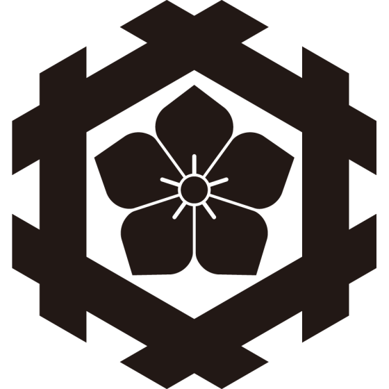 六角井筒に桔梗紋