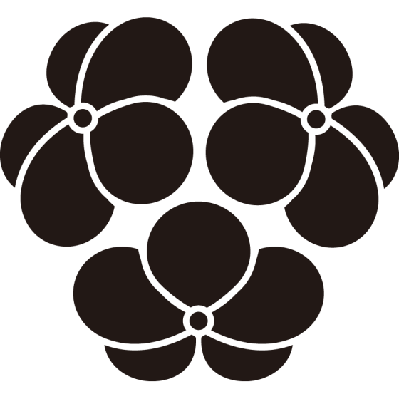 尻合せ三つ光琳蔦紋