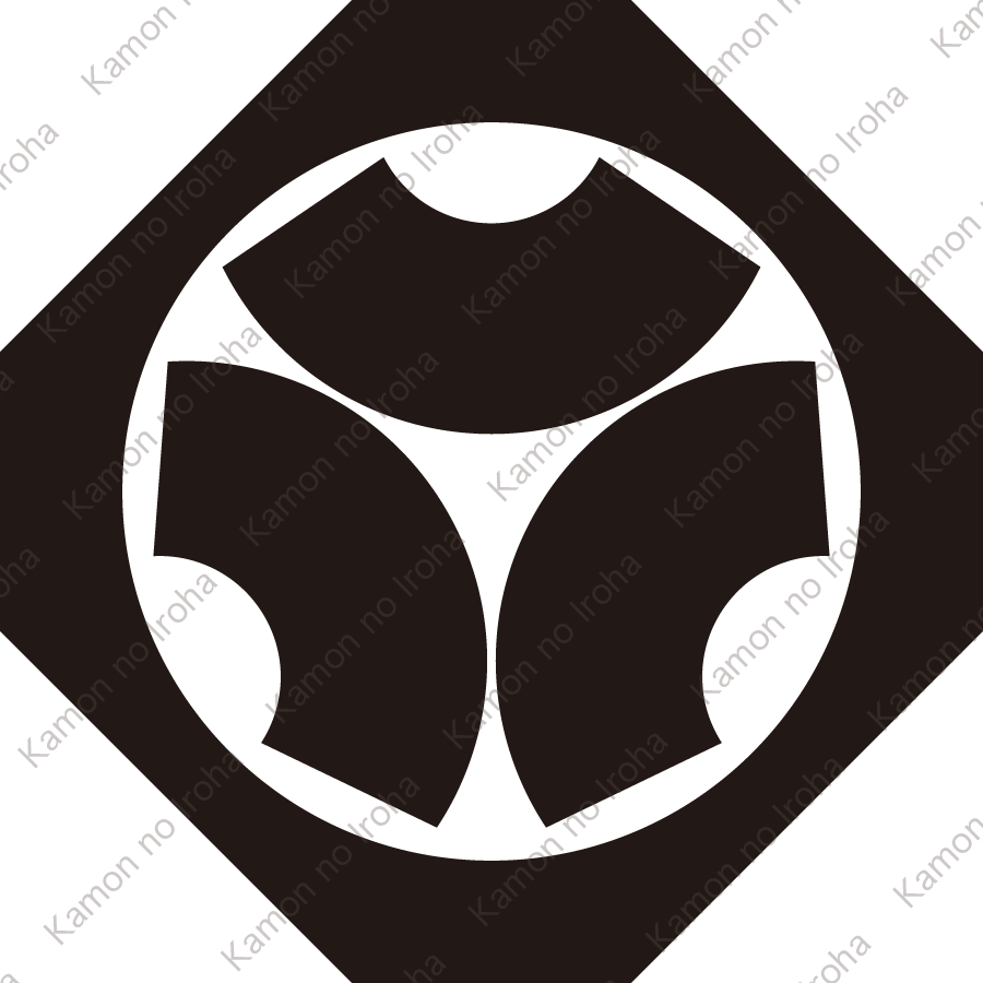 隅切り鉄砲角に三つ地紙紋